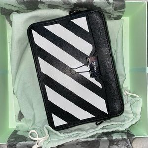 Off-white Binder Diagonal Fanny Pack Black